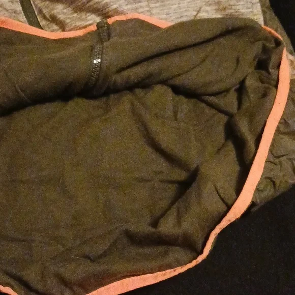 Pink Jacket - Picture 6 of 7